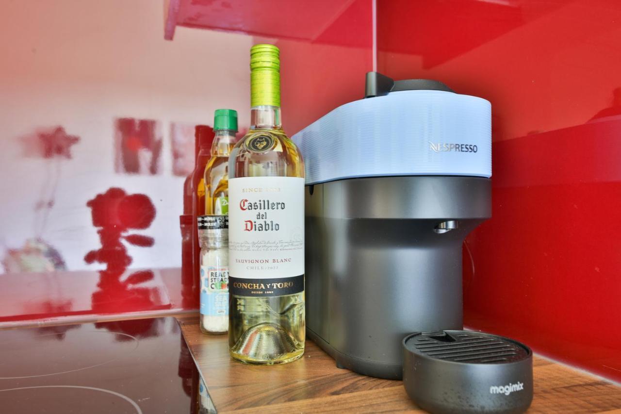 Princess Lofts City Centre Studios With Nespresso Coffee Machines & New Fast Wifi By Stayright Swansea Kültér fotó
