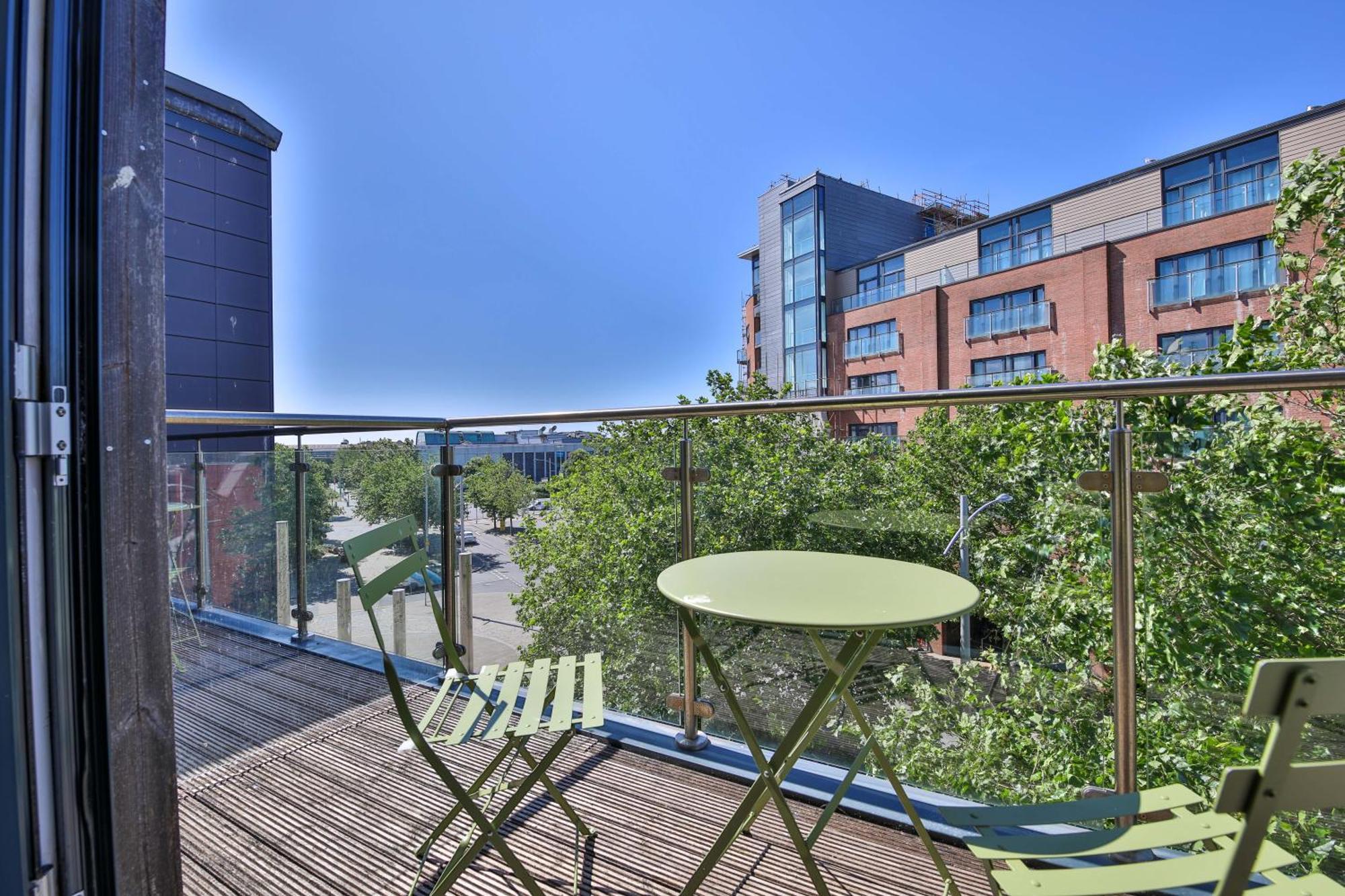 Princess Lofts City Centre Studios With Nespresso Coffee Machines & New Fast Wifi By Stayright Swansea Kültér fotó