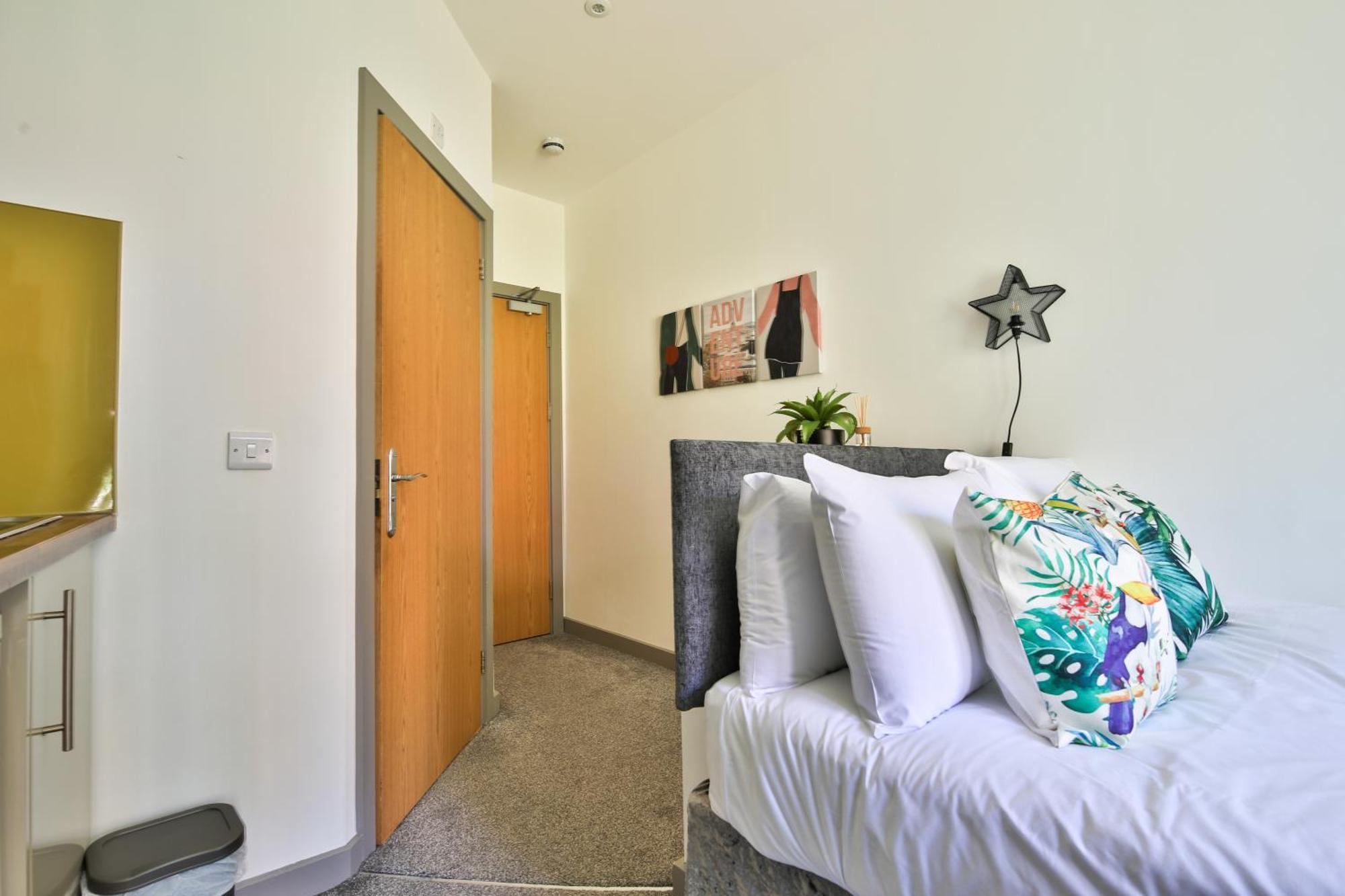 Princess Lofts City Centre Studios With Nespresso Coffee Machines & New Fast Wifi By Stayright Swansea Kültér fotó
