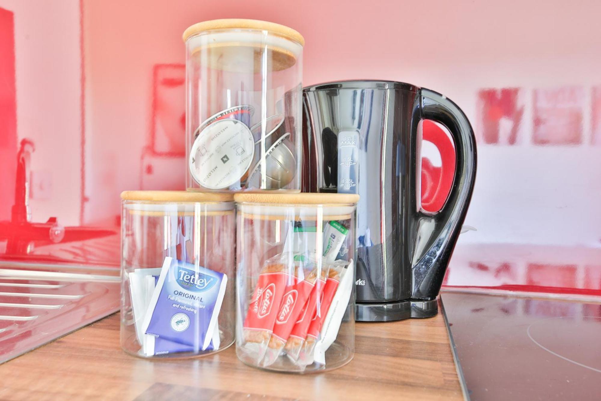 Princess Lofts City Centre Studios With Nespresso Coffee Machines & New Fast Wifi By Stayright Swansea Szoba fotó